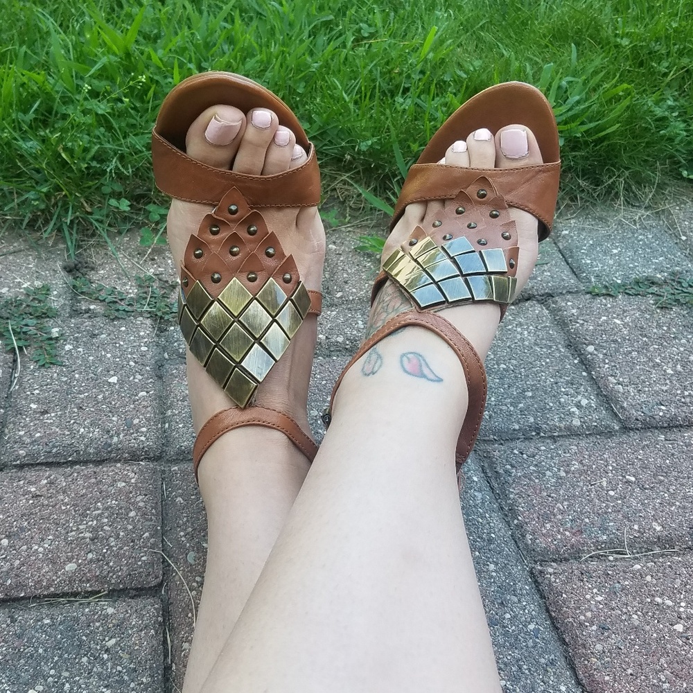 B. Makowsky Leather Platform with Brass Detail